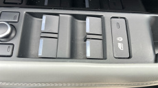 Land Rover Range Rover Evoque 1.5 P300e Autobiography 5dr Auto Hatchback